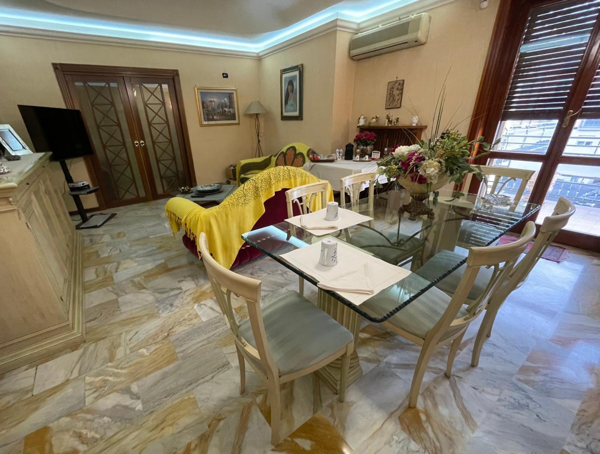 La Casa Di Cinzia Lägenhet Benevento Exteriör bild